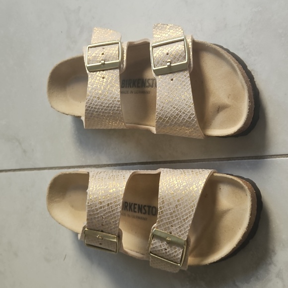 Birkenstock Sandals - Textured Cream - Picture 3 of 5